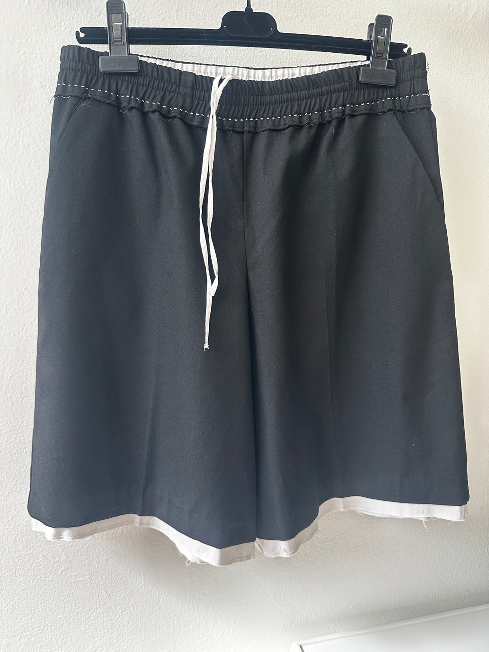 ZARA long walking shorts Black Drawstring Athletic Shorts with White Trim